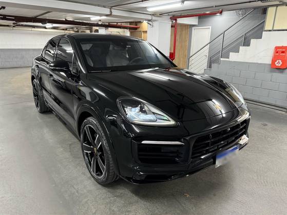 PORSCHE CAYENNE 3.0 V6 E-HYBRID COUPÉ PLATINUM EDITION AWD TIPTRONIC S